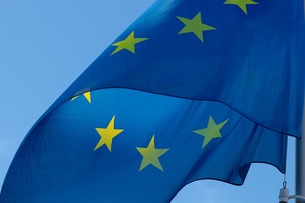 EU-Fahne (Bild: NoName_13 auf Pixabay)